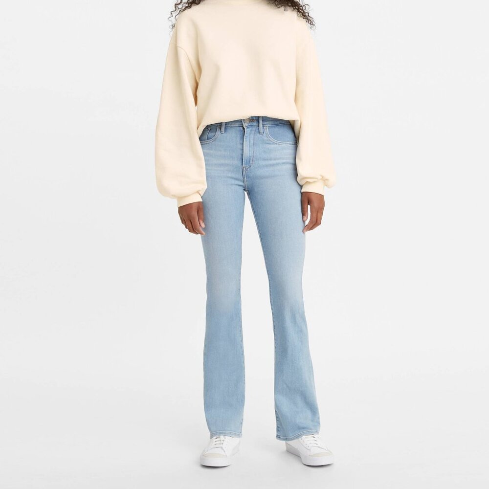 NWT Levi's High Rise Bootcut Jeans, Light Wash, Size 28 (Orig. $69.50)